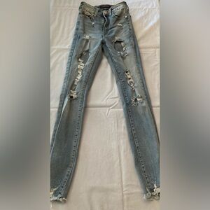Aero Distressed Light Wash Denim Jeans Women’s Size 0